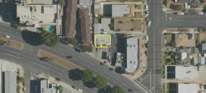 2411 Main St