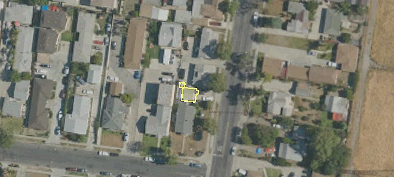 7413 Ira Ave