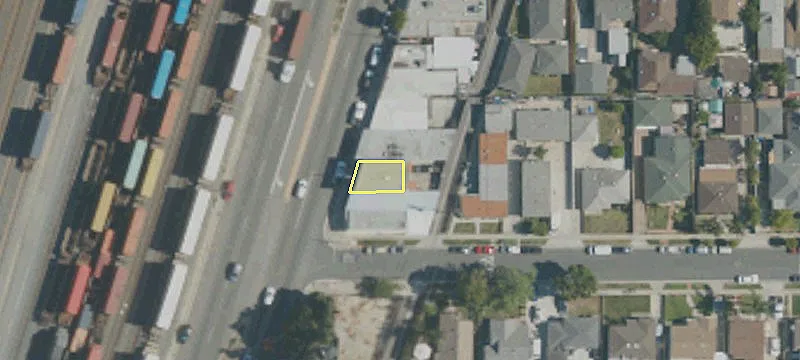 21314 Alameda St