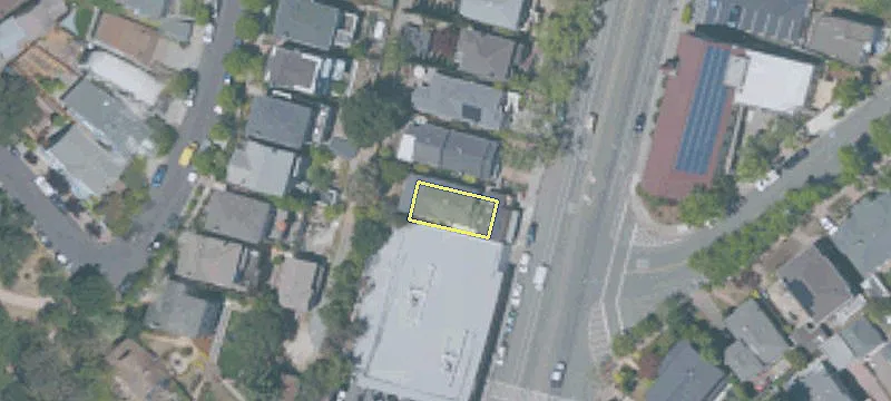 1235 Grand Ave