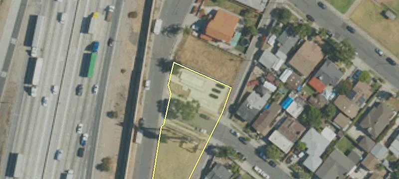 10207 Bernardino Ave