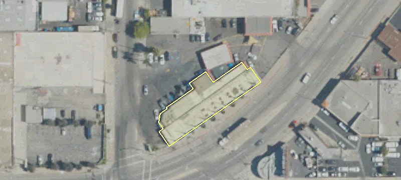 933 Manchester Blvd