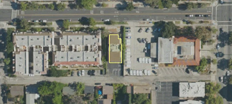 1149 El Centro St