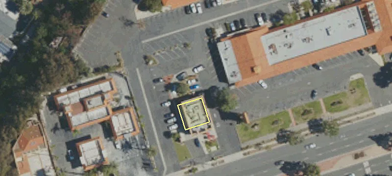 2085 Palos Verdes N Dr