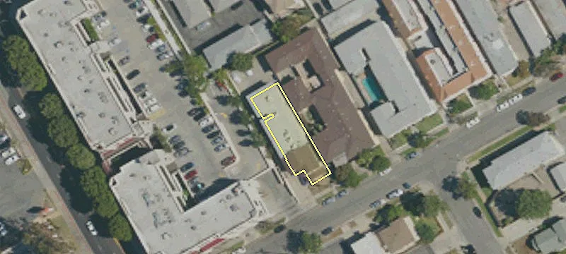 15 Beacon St