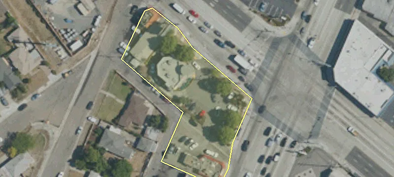 8801 Lakewood Blvd