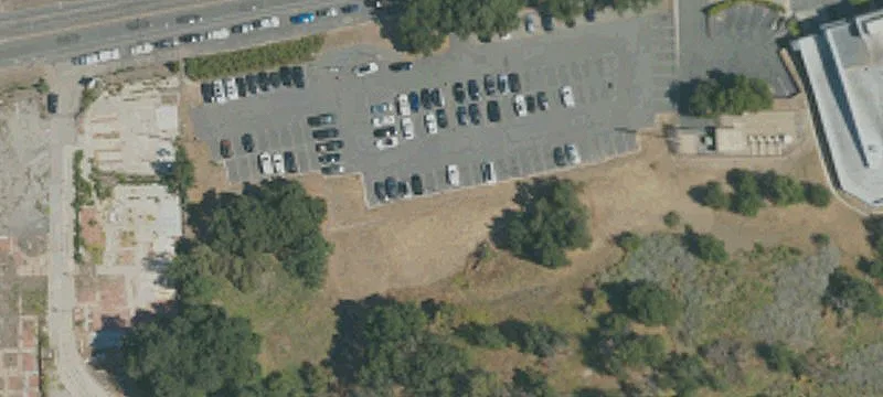 24454 Calabasas Rd
