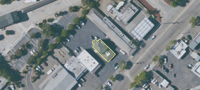 2582 Old 1st St