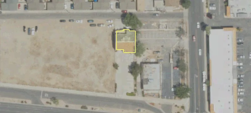 465 Palmdale Blvd
