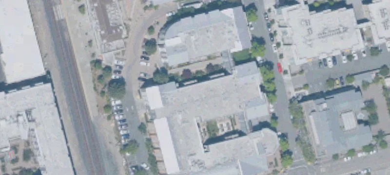 700 University Ave