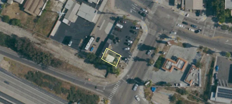 105 Sycamore Ave