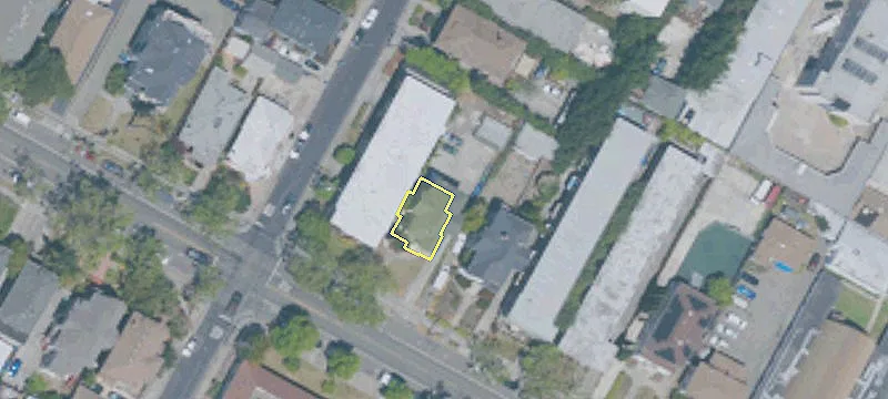 2105 Central Ave