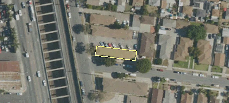 9536 Alameda St