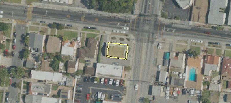 3224 Santa Ana St