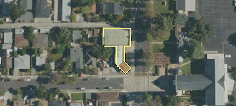 721 Shamrock Ave
