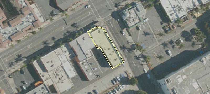 200 Main St