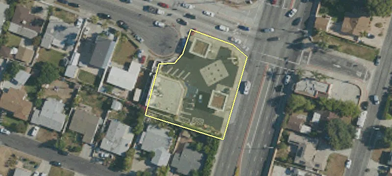 1403 Hacienda Blvd
