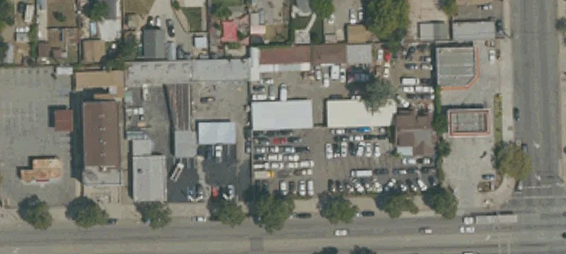 255 Holt Ave