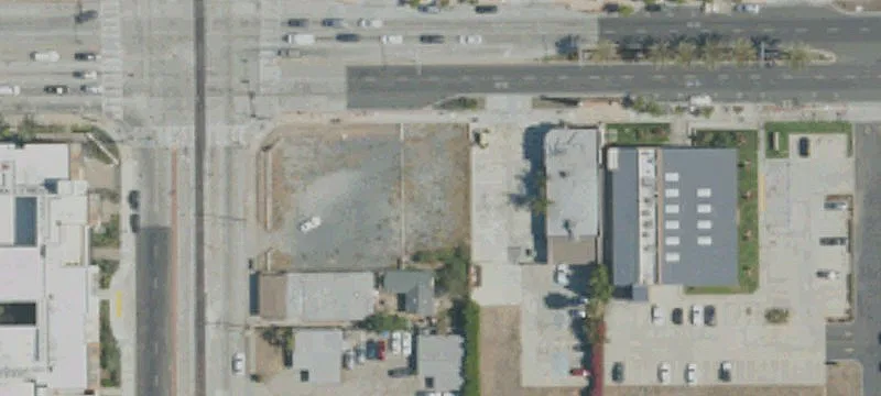 526 Carson St