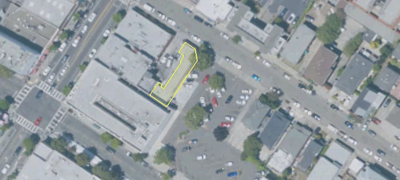 2414 Webb Ave