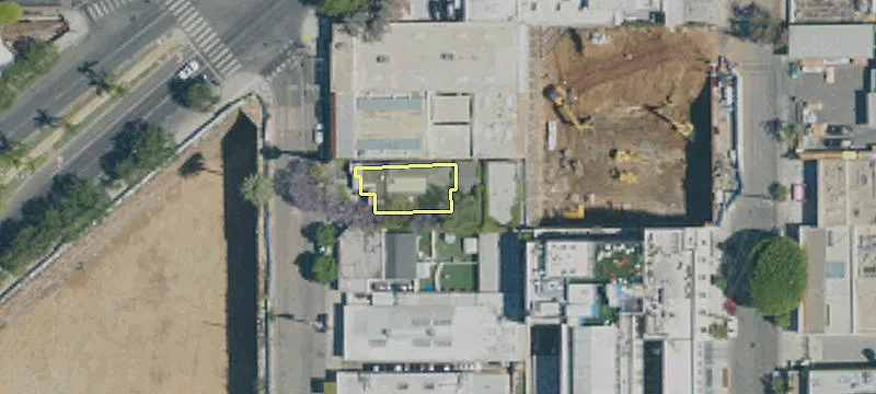 634 Almont Dr