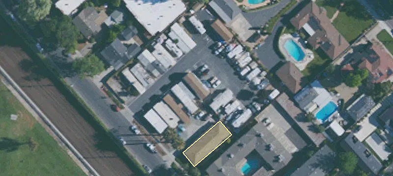 777 Rose Ave