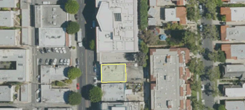 140 Robertson Blvd