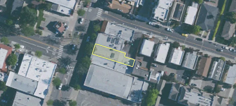 680 Main St