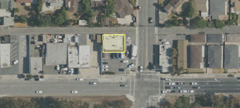 281 Pomona Blvd
