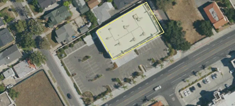1237 Main St