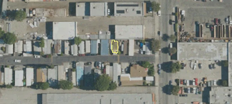 2453 Loma Ave