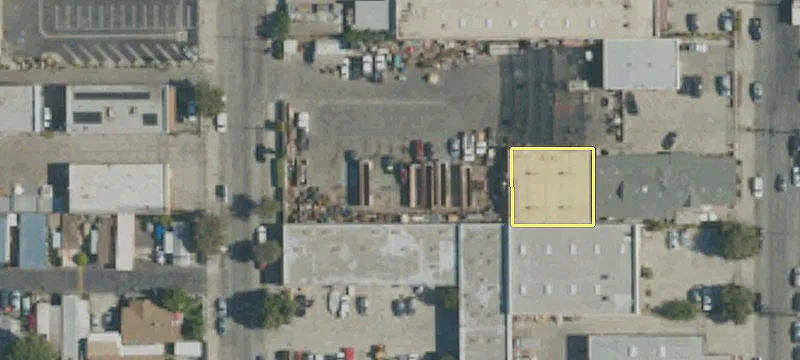 2460 Loma Ave