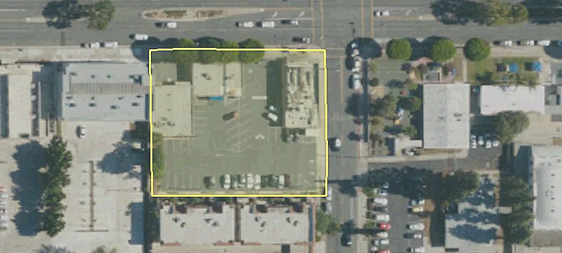 500 Garvey Ave