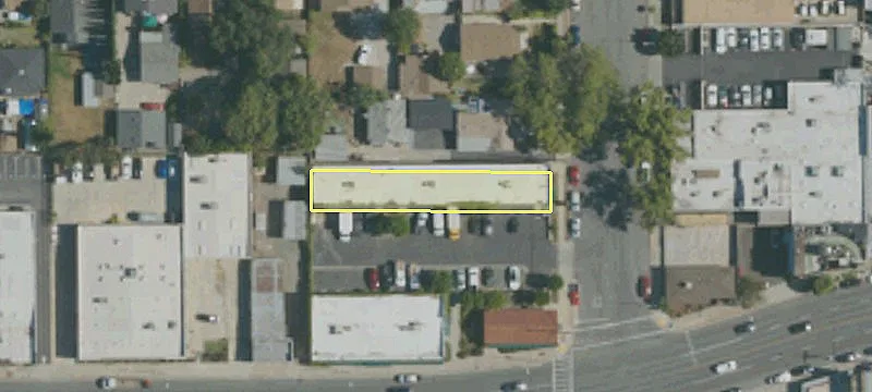 225 Vis Ave