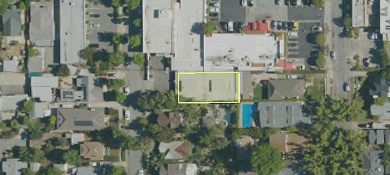 912 Palm Ave