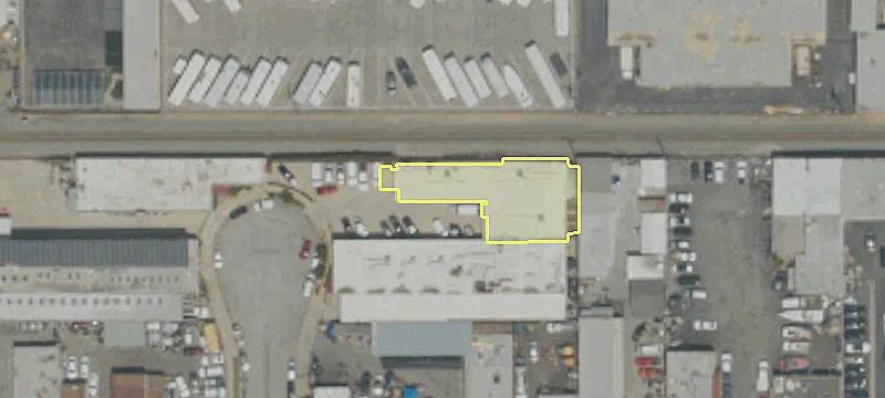 620 Commercial Ave