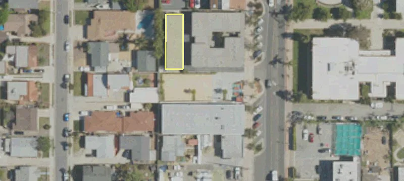 24329 Narbonne Ave