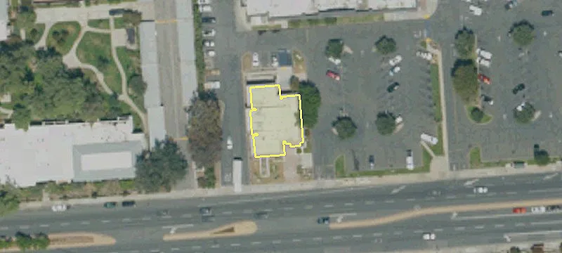 23351 Lyons Ave