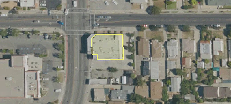 300 Garfield Ave Ste, Unit 208