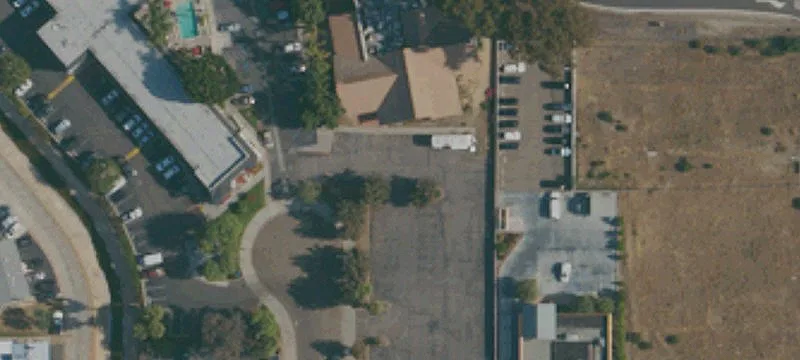 555 Montrose Ct