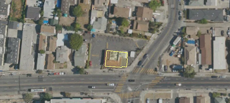 1471 Vernon Ave