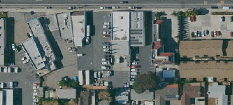 1347 Broadway