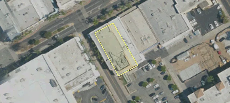 200 Main St