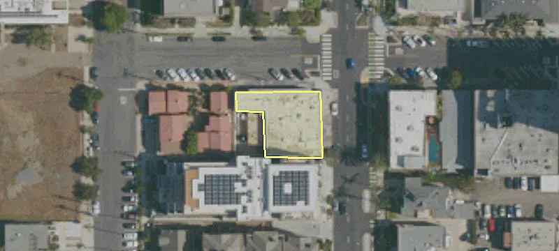325 Olive St, Unit 33