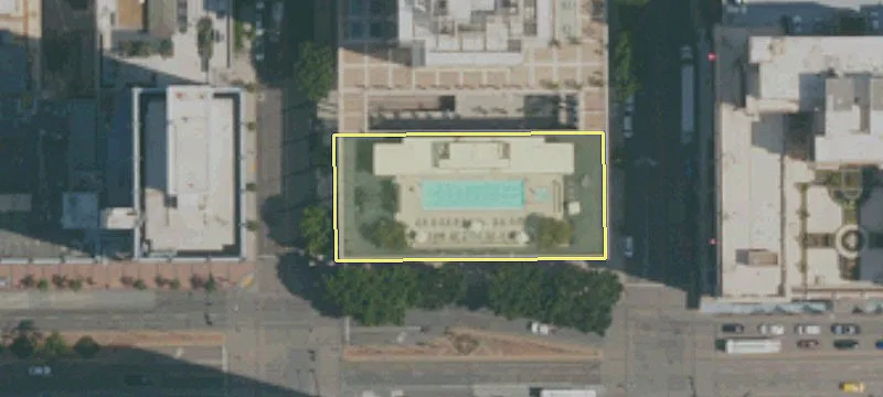 210 Broadway, Unit 220