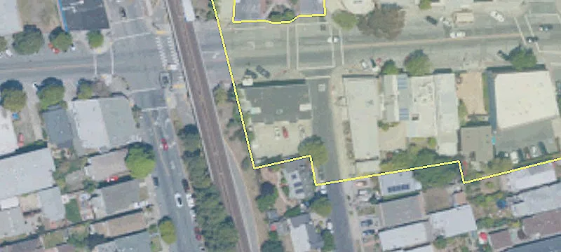 1272 Solano Ave