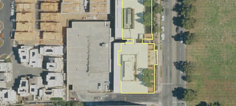 323 Pr Ave