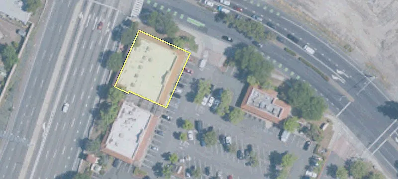 24901 Santa Clara St