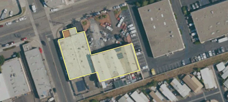 330 Trousdale Dr