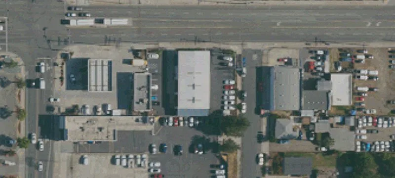 1033 Main St